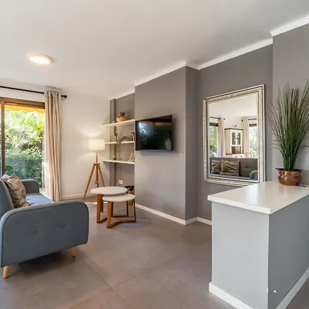 Apartment Ponent 4 *